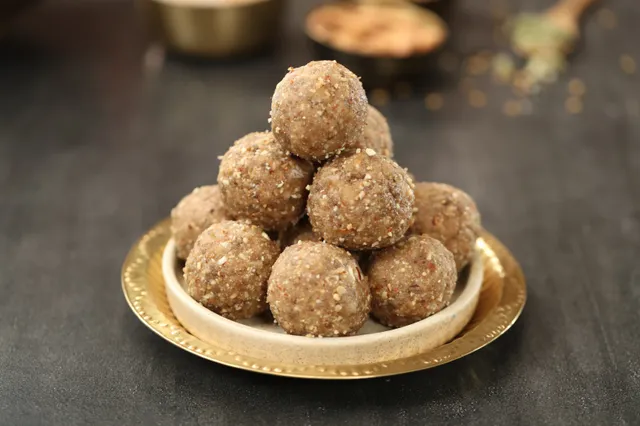 Laddoo Set